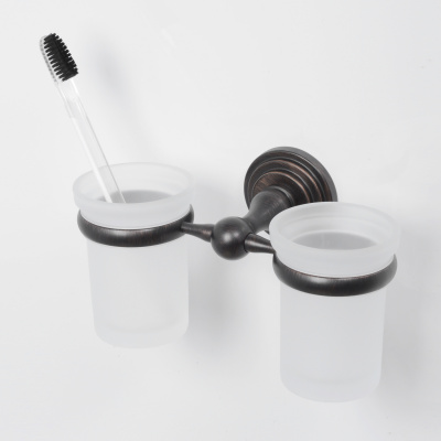 Isar K-7328D Подстаканник двойной (K-7328D) Isar K-7328D Подстаканник двойной (K-7328D)