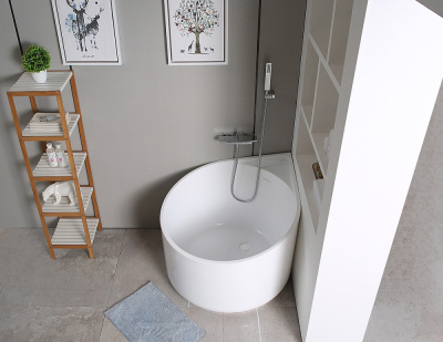 Акриловая ванна ABBER (AB9305)