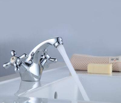 Смеситель Rossinka для раковины (H02-61R)