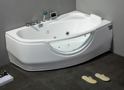 Акриловая ванна Gemy (G9046 K R)