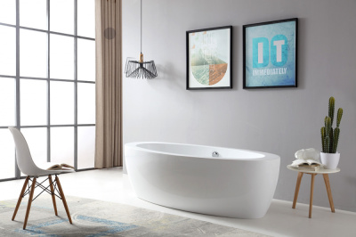 Акриловая ванна ABBER (AB9206)