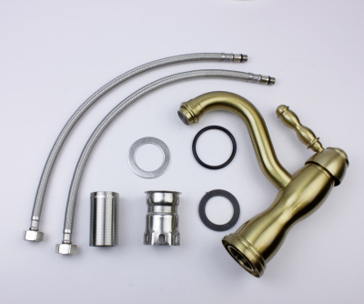 Смеситель TIFFANY для раковины бронза (1901BR)