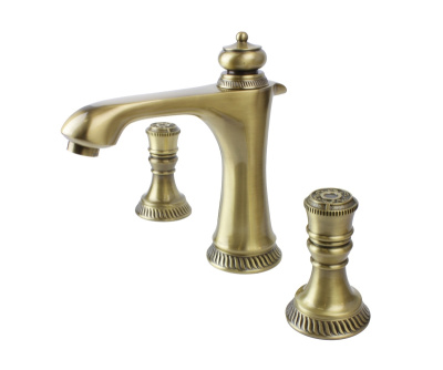 Смеситель на 3 отверстия ROYAL (21383)