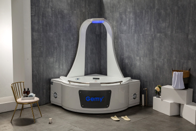 Акриловая ванна Gemy (G9070 K)