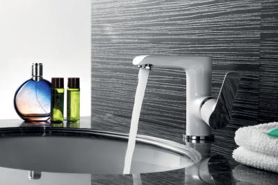 Смеситель Rossinka для раковины (W35-11) Смеситель Rossinka для раковины (W35-11)