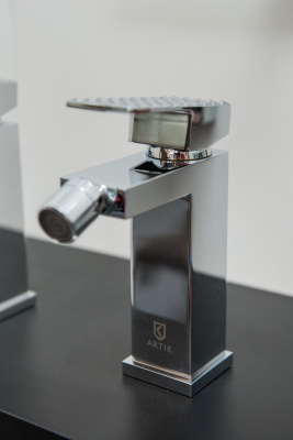 Смеситель на биде GRANI хром (W980) Смеситель на биде GRANI хром (W980)