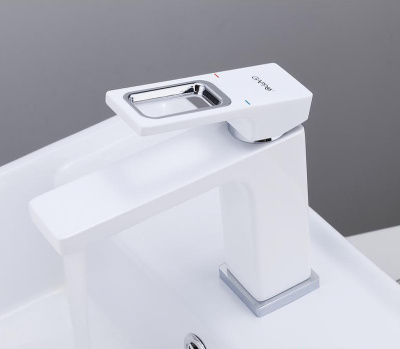 Gappo белый смеситель д/раковины (G1017)