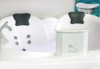 Акриловая ванна Gemy (G9089 O L)