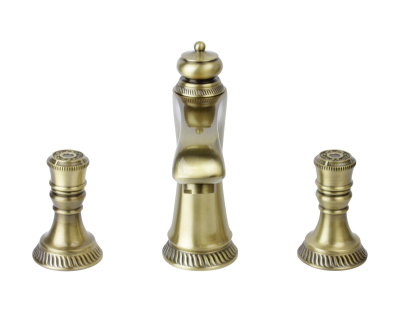 Смеситель на 3 отверстия ROYAL (21383)