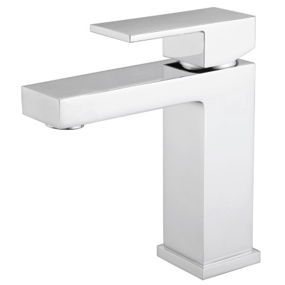 Смеситель ABBER Daheim для раковины, хром (AF8210) Смеситель ABBER Daheim для раковины, хром (AF8210)